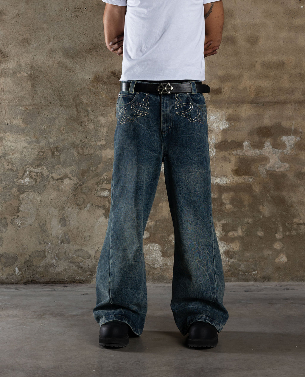 BOOTCUT DENIM